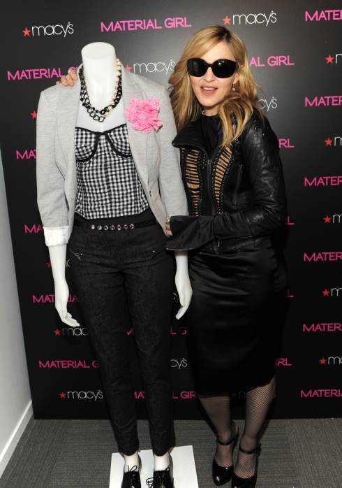 10-06-30-madonna-promoting-material-girl-collection-05-l.jpg